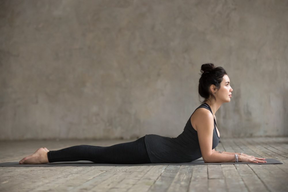 Yin Yoga Übungen - 8 entspannende Übungen für Zuhause