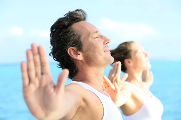 Yoga für Männer – der aktive Weg zu mentaler und körperlicher Stärke Mit 5 Motivations-Tipps